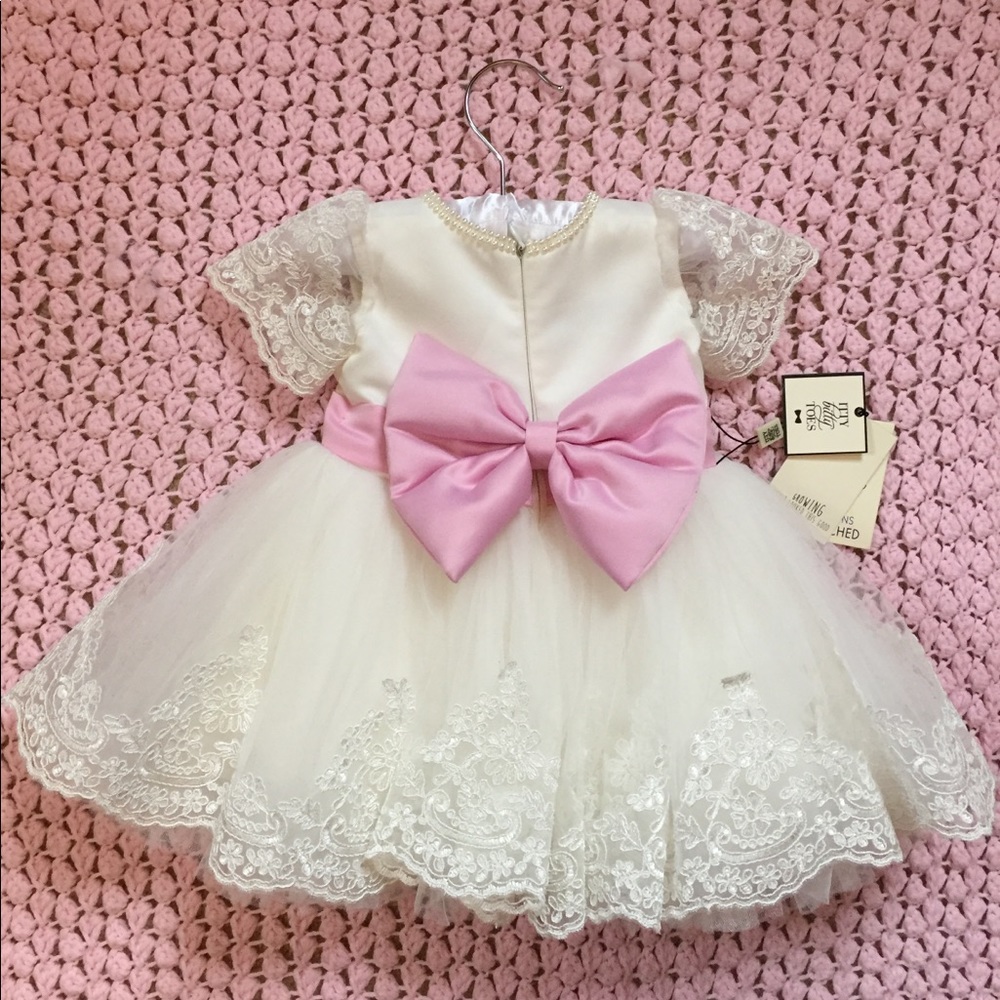 Beautiful ittybitty toes baby dress